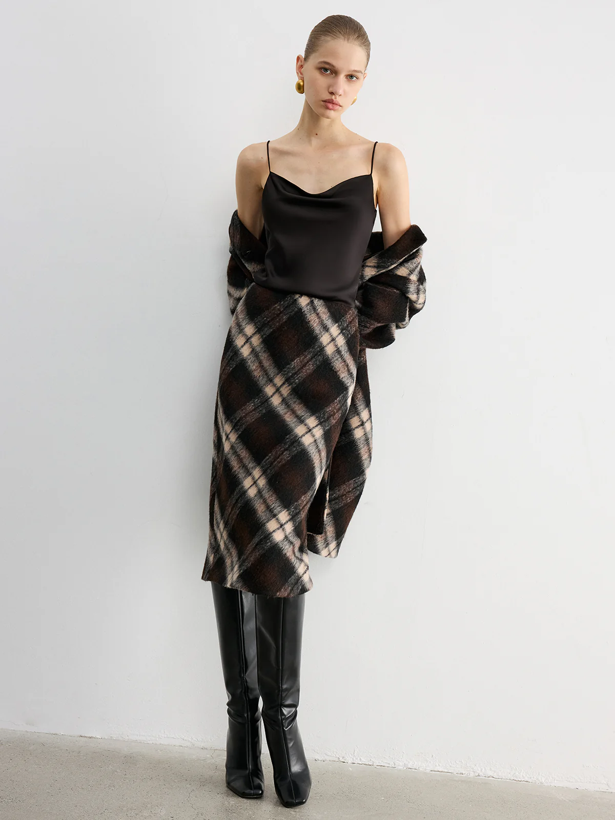 Plaid Wool-Blend Midi Pencil Skirt